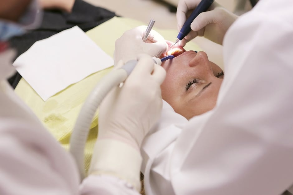 Read more about the article Finding a Painless Dentist: 5 Things You Need to Know