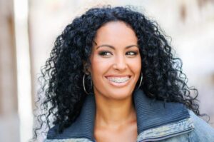Read more about the article Invisalign vs Braces: The Differences Explained