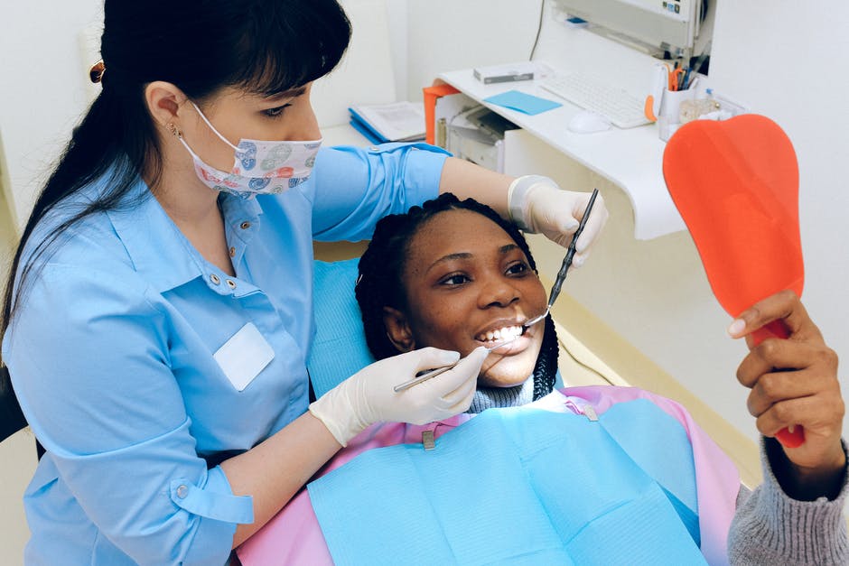 Read more about the article 4 Qualities to Look For in the Best Dentist Nearby