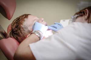 Read more about the article Pros and Cons of Invisalign